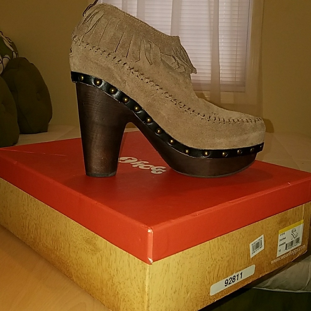 Flogg Booties